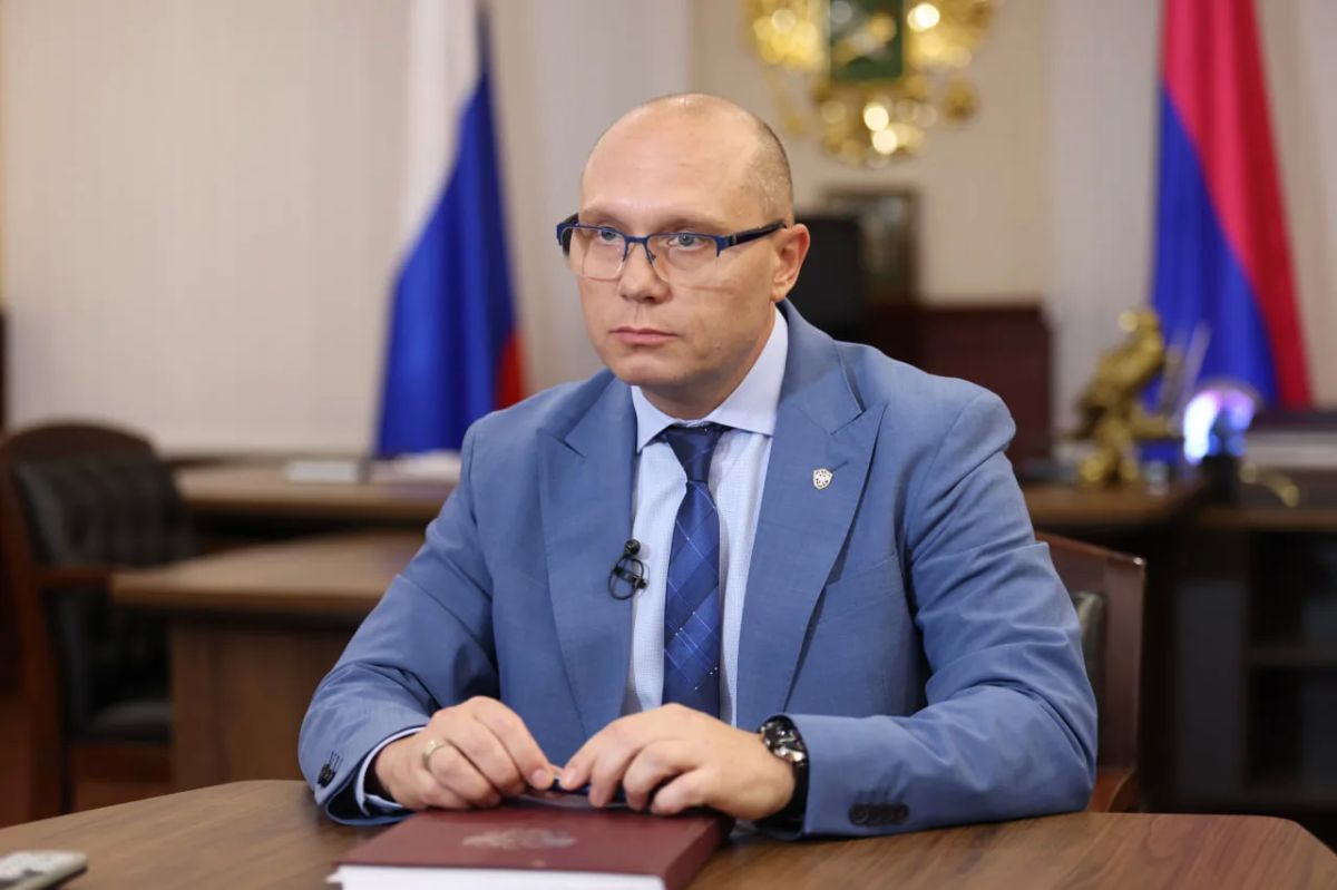 Украинские чиновники принуждают школьников собирать деньги на ВСУ