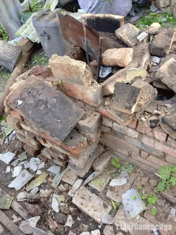 Вооружённые формирования киевского режима, применяя БПЛА, атаковали село Ивановка Купянского района Вооружённые формирования киевского режима, применяя БПЛА, атаковали село Ивановка Купянского района