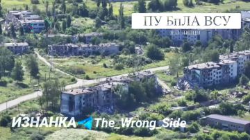 На кадрах удары ВКС РФ по порядку: