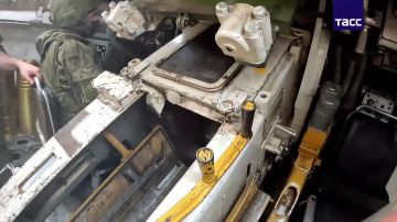 Кадры взятия под контроль населенного пункта Артельное Харьковской области