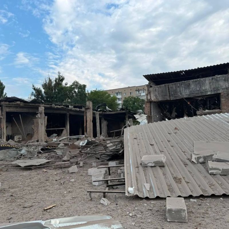 В Изюме уничтожен склад «Новой почты»
