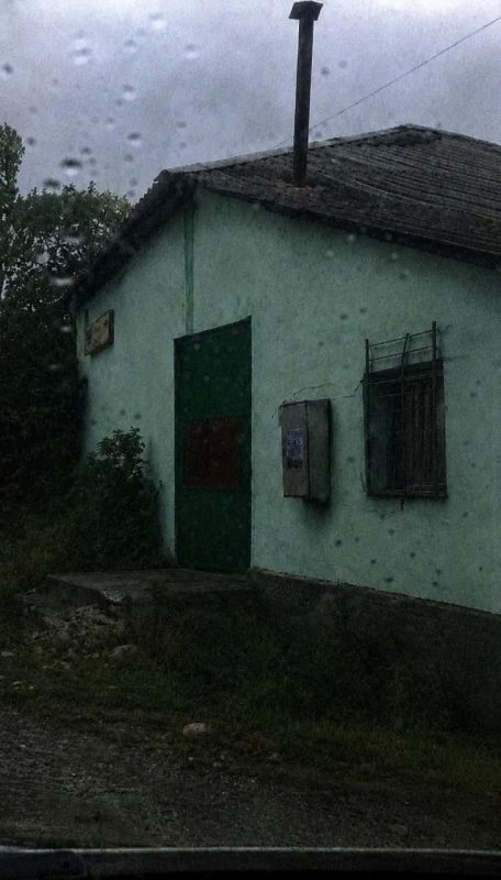 В селе Студенок, находящемся на границе Харьковской области и ДНР, начали появляться листовки ВС РФ. Ранее аналогичные агитматериалы заметили в Осколе В селе Студенок, находящемся на границе Харьковской области и ДНР, начали появляться листовки ВС РФ. Ранее аналогичные агитматериалы заметили в Осколе