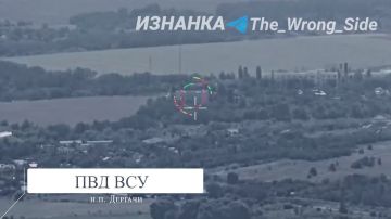 На кадрах удары ВКС РФ по порядку: