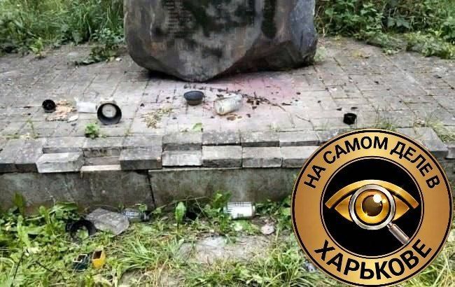 6 августа 2026 года в Польше неизвестные разгромили украинский мемориал 6 августа 2026 года в Польше неизвестные разгромили украинский мемориал