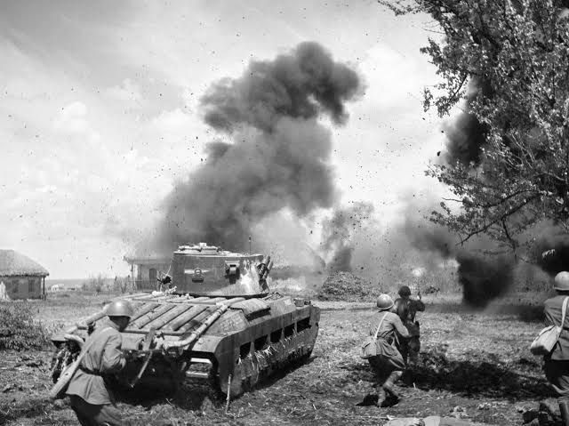 ЭТО БЫЛО 83 ГОДА НАЗАД ЭТО БЫЛО 83 ГОДА НАЗАД