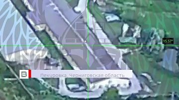 Российские войска уничтожили подстанцию 110 кВ в Городне в Черниговской области, пункт заправки военной техники ВСУ в Вербовке в Харьковской области, а также место хранения и запуска украинских дронов в Пекуровке в...