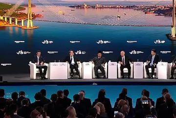 Главное из заявлений Путина об экономике РФ на пленарной сессии ВЭФ: