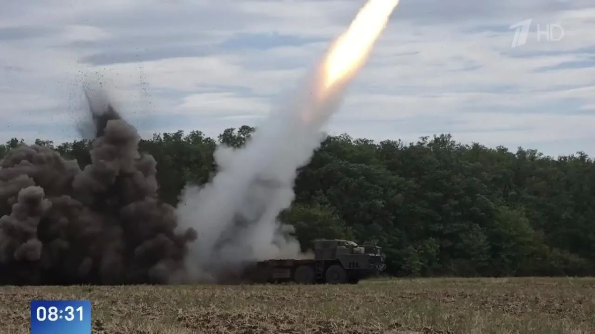 В Харьковской области боевикам ВСУ не удалось спрятать американскую реактивную систему залпового огня HIMARS
