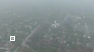 Российские военные ударили авиабомбами по пунктам временной дислокации украинских подразделений в Харьковской области и в ДНР