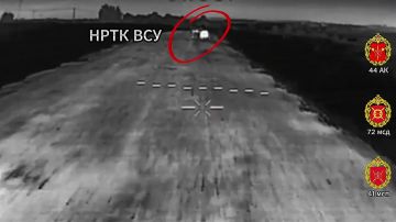 НРТК сам приехал в засаду. НРТК ВСУ выкатился на дорогу, где его уже поджидал FPV-дрон в засаде