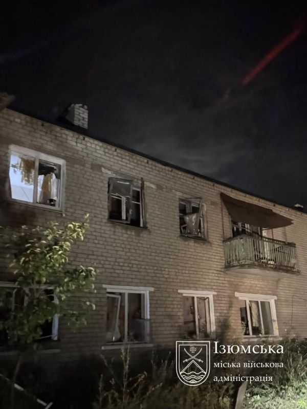 Прилет нескольких ФАБов по Изюму вечером Прилет нескольких ФАБов по Изюму вечером