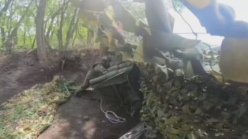 Александр Коц: Кадры боев за Крейдянку. Штурмовики 34-й отдельной гвардейской мотострелковой бригады (горной) и 344-го мотострелкового полка 69-й мотострелковой дивизии 6-й гвардейской общевойсковой армии группировки войск...