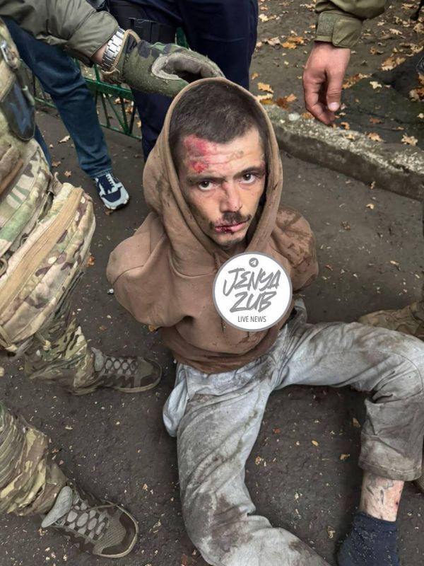 Украинские ресурсы пишут, что 5 ВСУшников якобы расстрелял ДРГшник